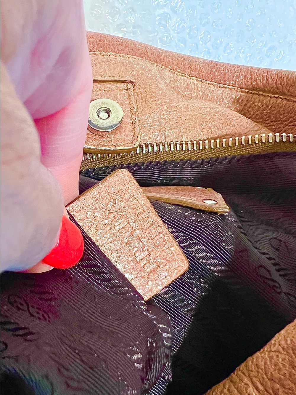 PRADA⭐️Rusty Tan Leather Vitello Daino Shoulder Bag with Chain Strap - Picture 11 of 11